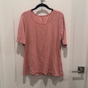 Time and Tru Pink Short Sleeve Relaxed‎ Tee